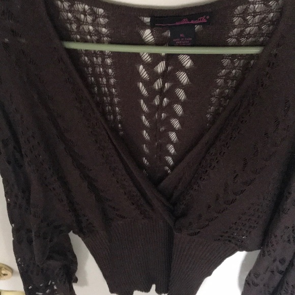 Top - Picture 4 of 4